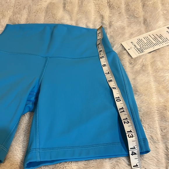 NWT Lululemon Align High-Rise Short 6" in Kayak Blue Light color size 4 - Picture 9 of 14